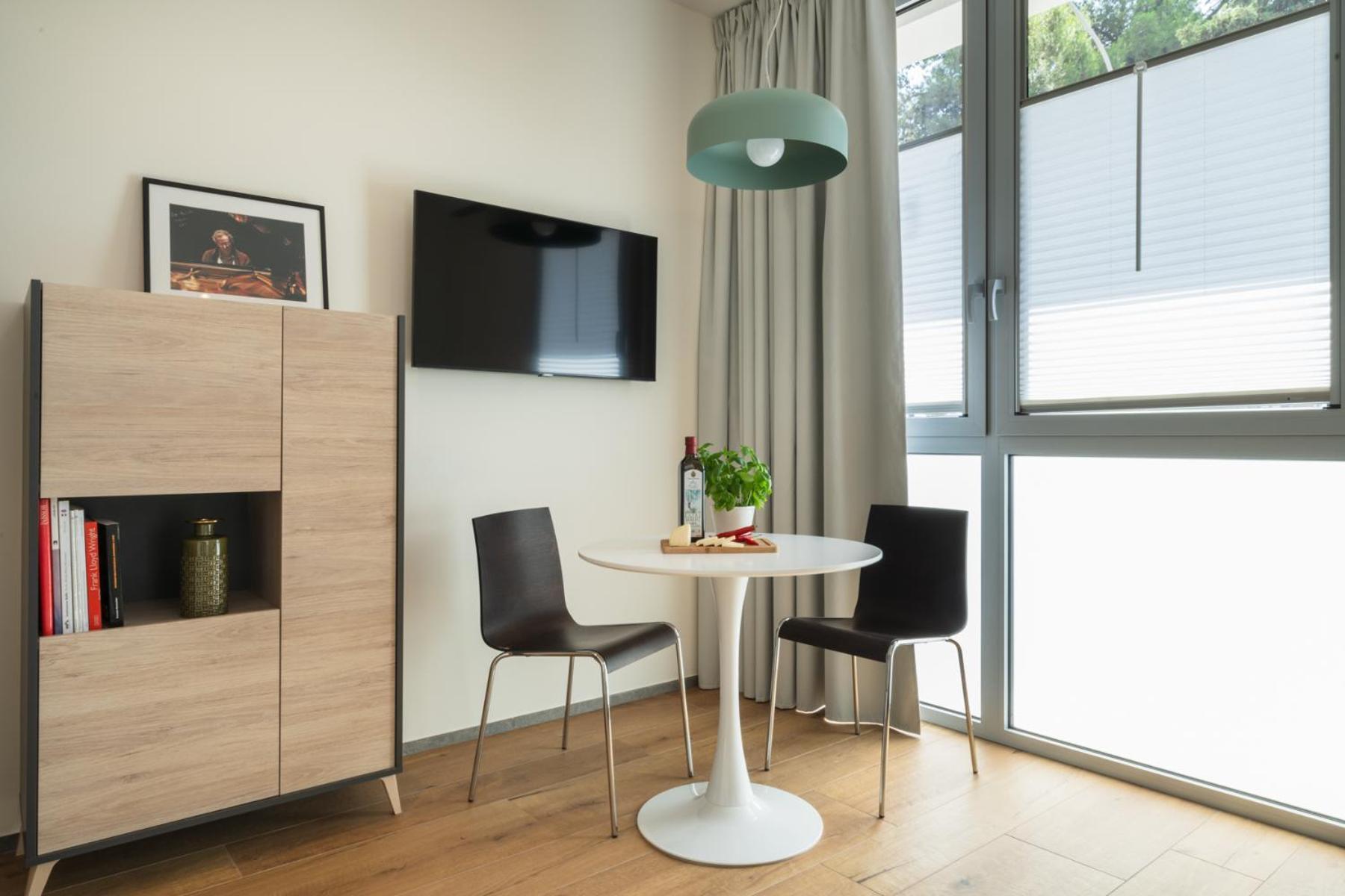 Hotel Dimorae Rooms And Suites - Apartments ชิวิตาโนวา มาร์เค ภายนอก รูปภาพ